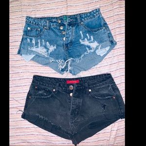 Signature 8 distressed denim shorts 🔥